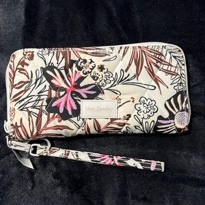 Vera Bradley wristlet